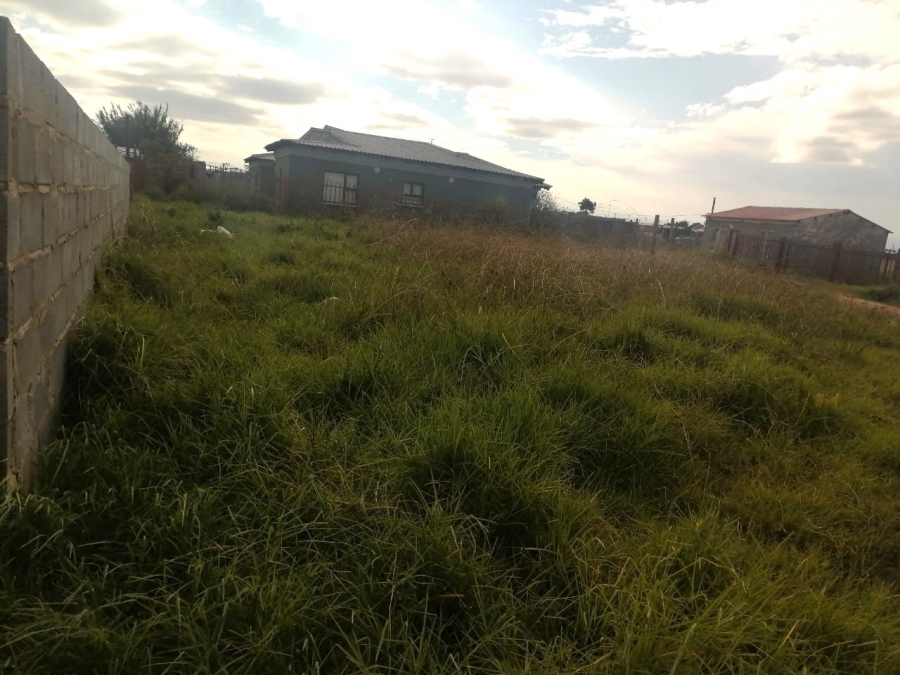  Bedroom Property for Sale in Motse Raymond Sekati Free State